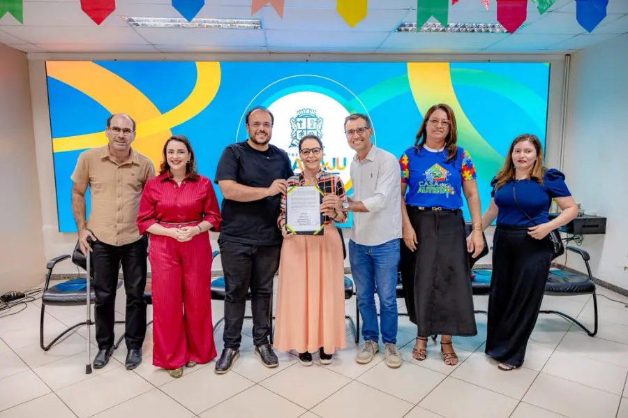 Apae Aracaju participa da assinatura de termo de colaboração para ampliação dos serviços voltados a crianças e jovens neurodivergentes