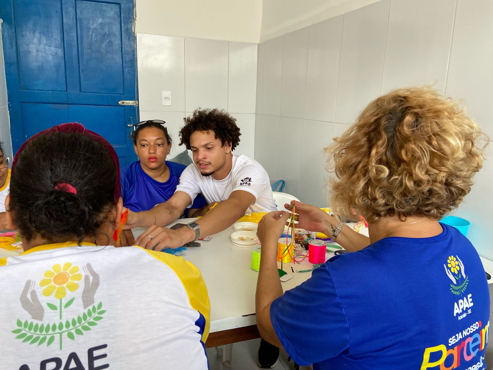Nova oficina ajudará assistidos a empreender e valorizar as artes confeccionadas na Apae