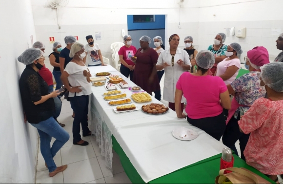 Fundat oferece oficina de pães na Apae Aracaju