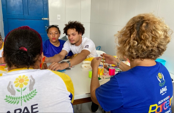 Nova oficina ajudará assistidos a empreender e valorizar as artes confeccionadas na Apae
